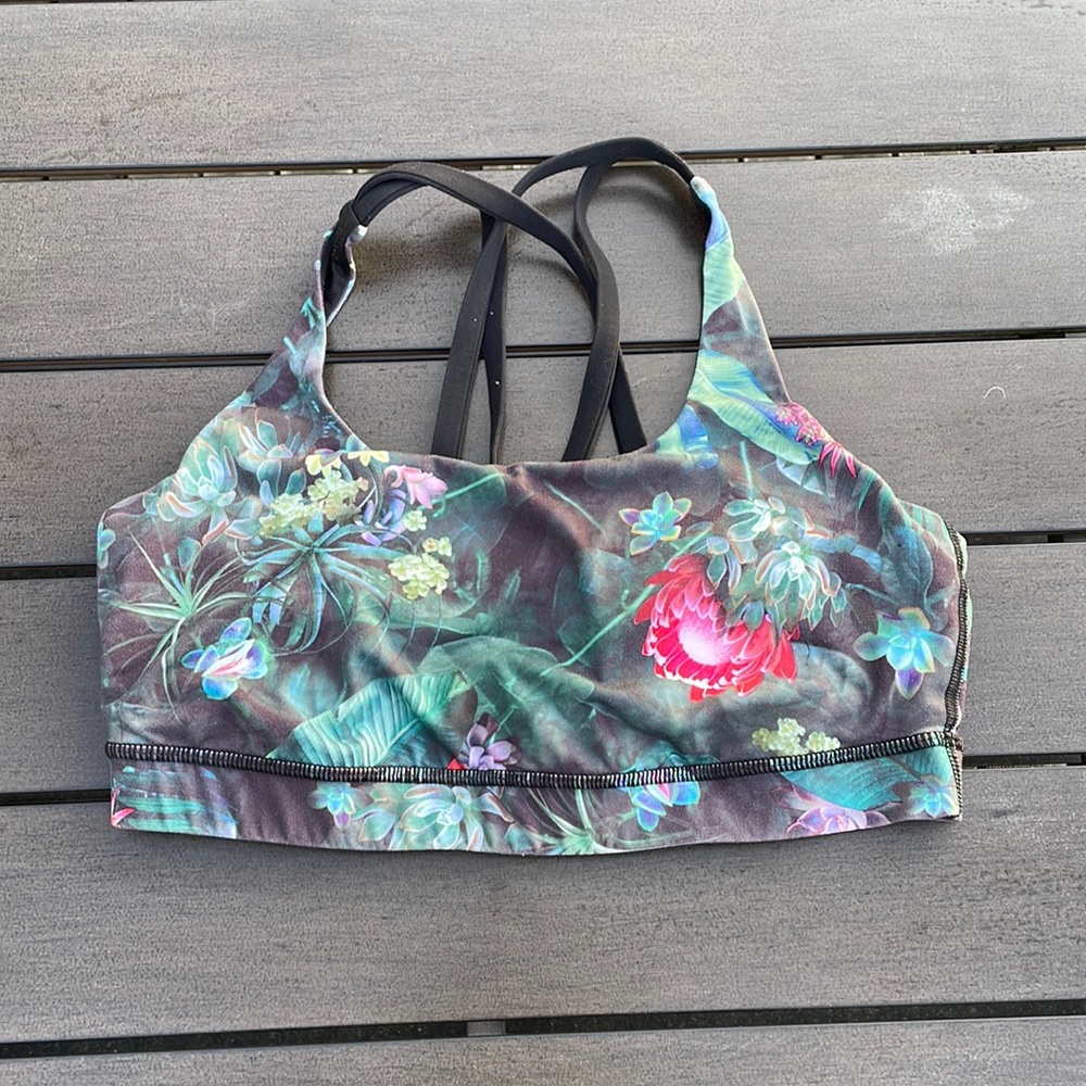 Lululemon Energy Bra Size 8 Curious Jungle Multi / Black